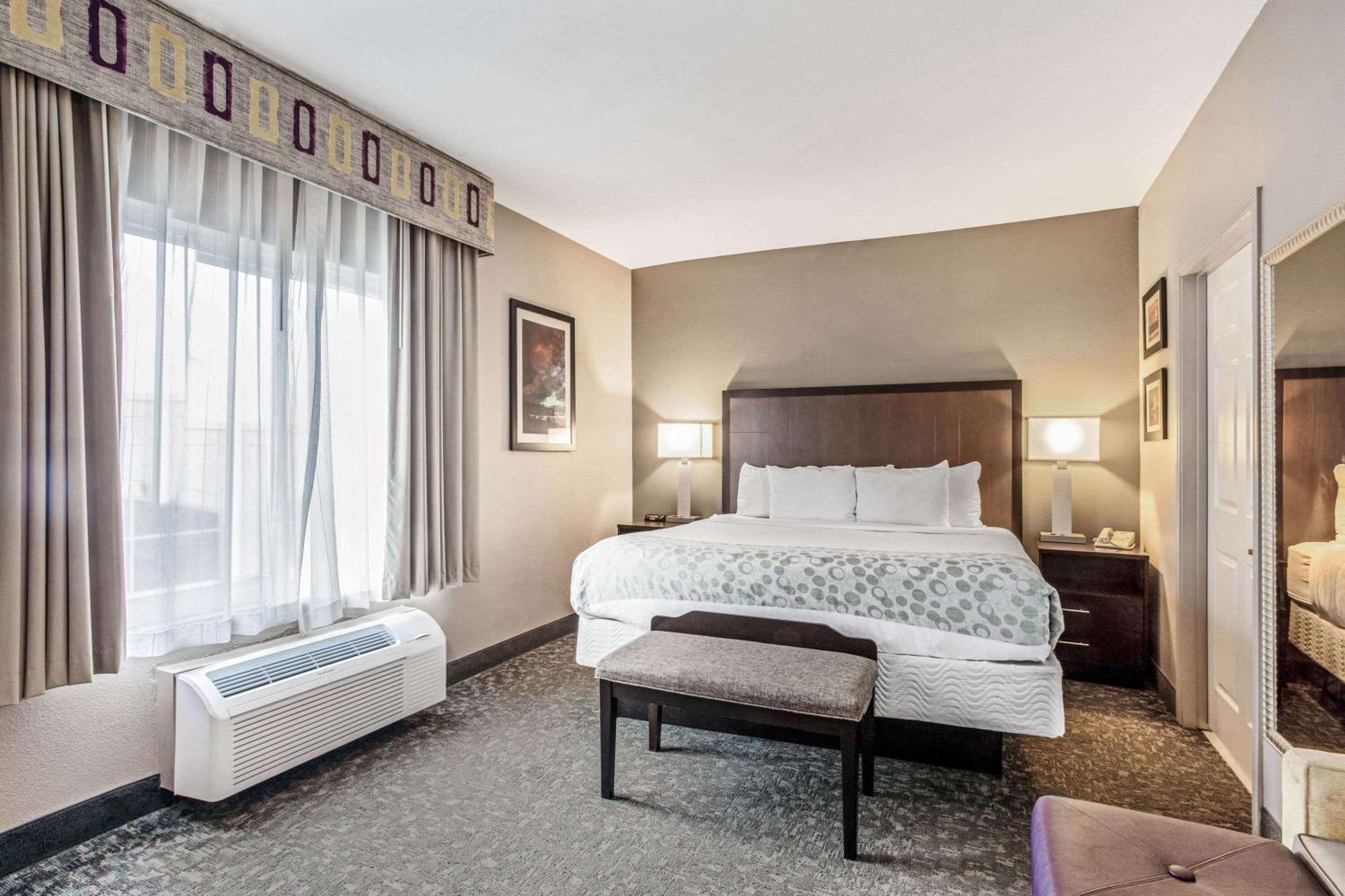 Hotel La Quinta By Wyndham Biloxi Habitación foto